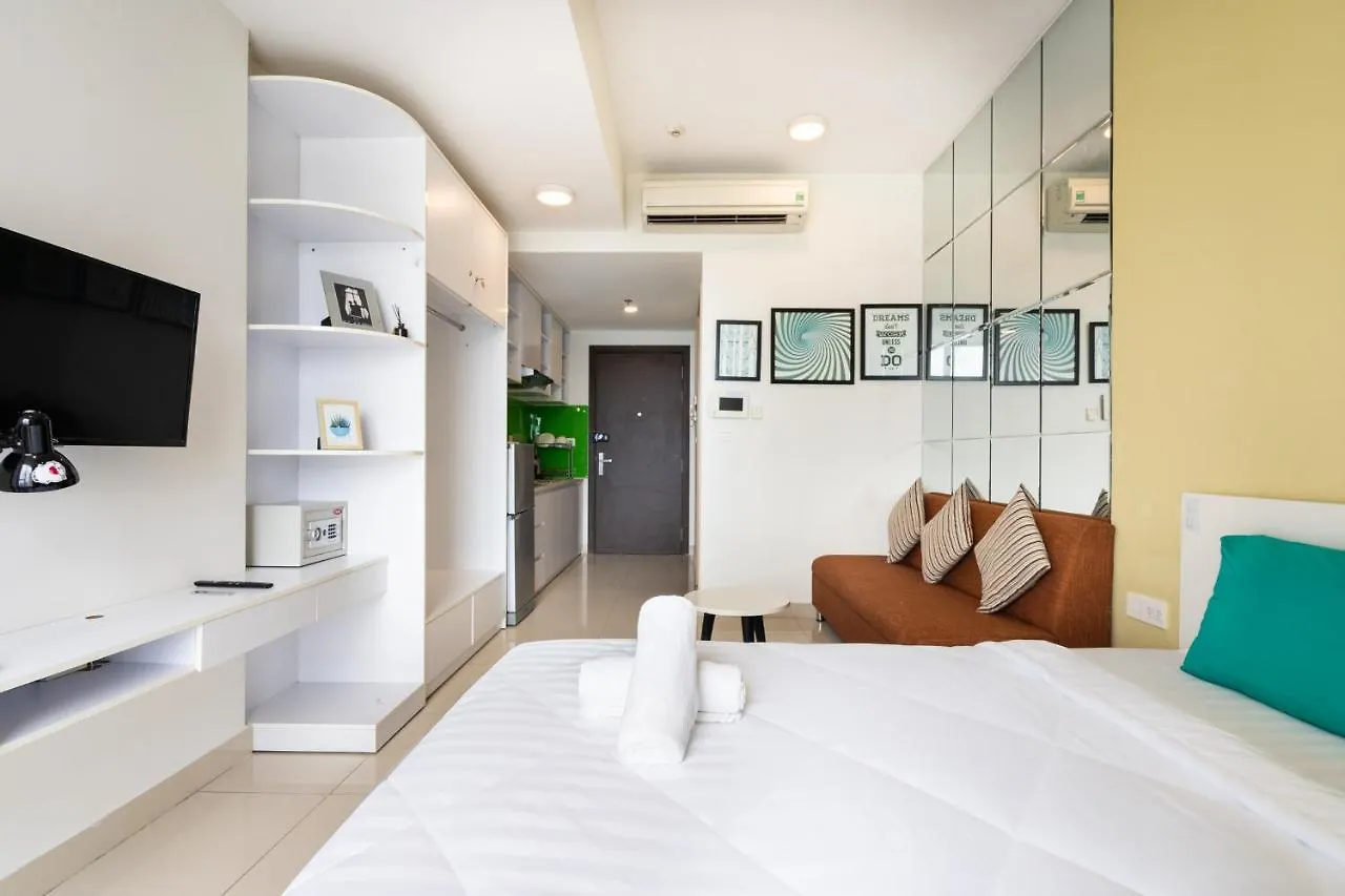 Spacious Saigon - Infinity Pool Signature Ho-Chi-Minh-Stadt Vietnam