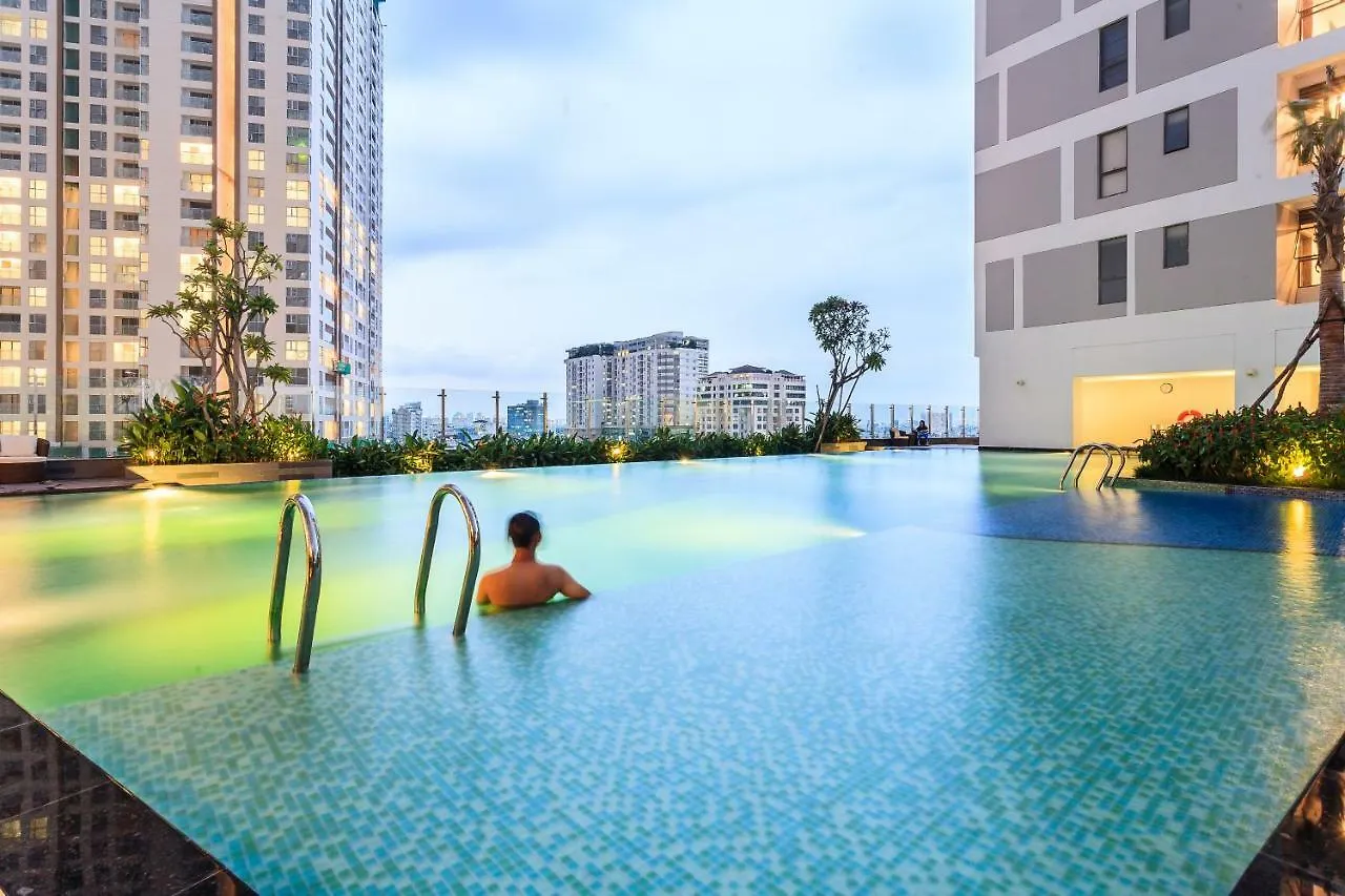 Spacious Saigon - Infinity Pool Signature Ho-Chi-Minh-Stadt